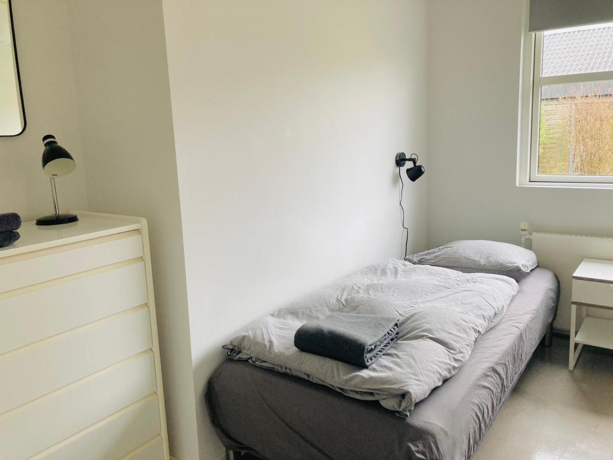 Villa Med Private Vaerelser Delt Badevaerelse/Kokken, Viby Sj. Eksteriør bilde